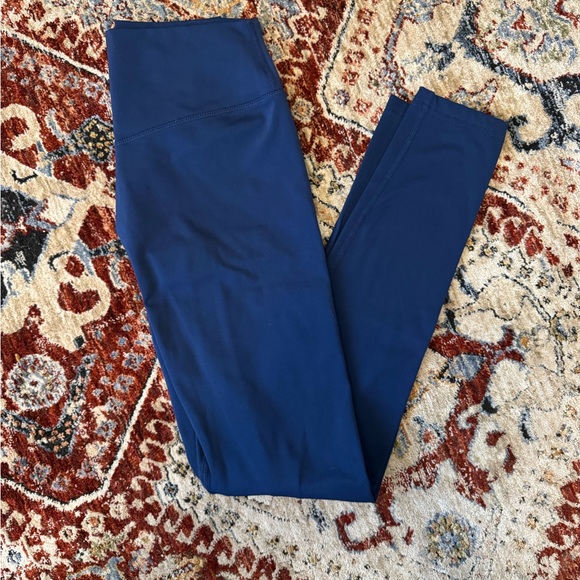 Balance/Vitality Tenacity legging in navy - Picture 1 of 3